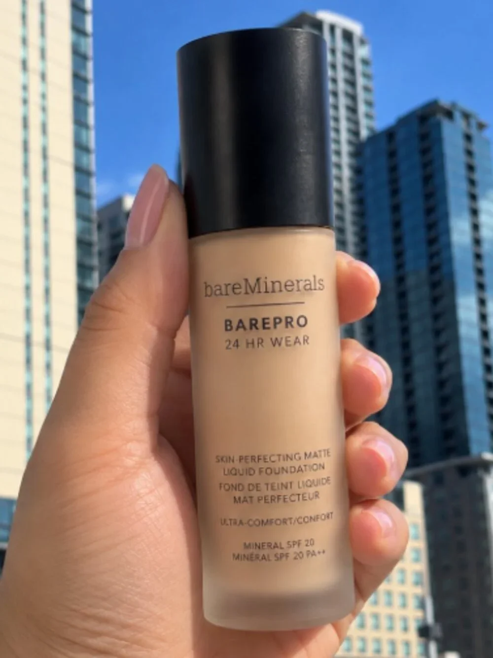 BAREPRO 24HR Wear Skin-Perfecting Matte Liquid Foundation Mineral SPF 20